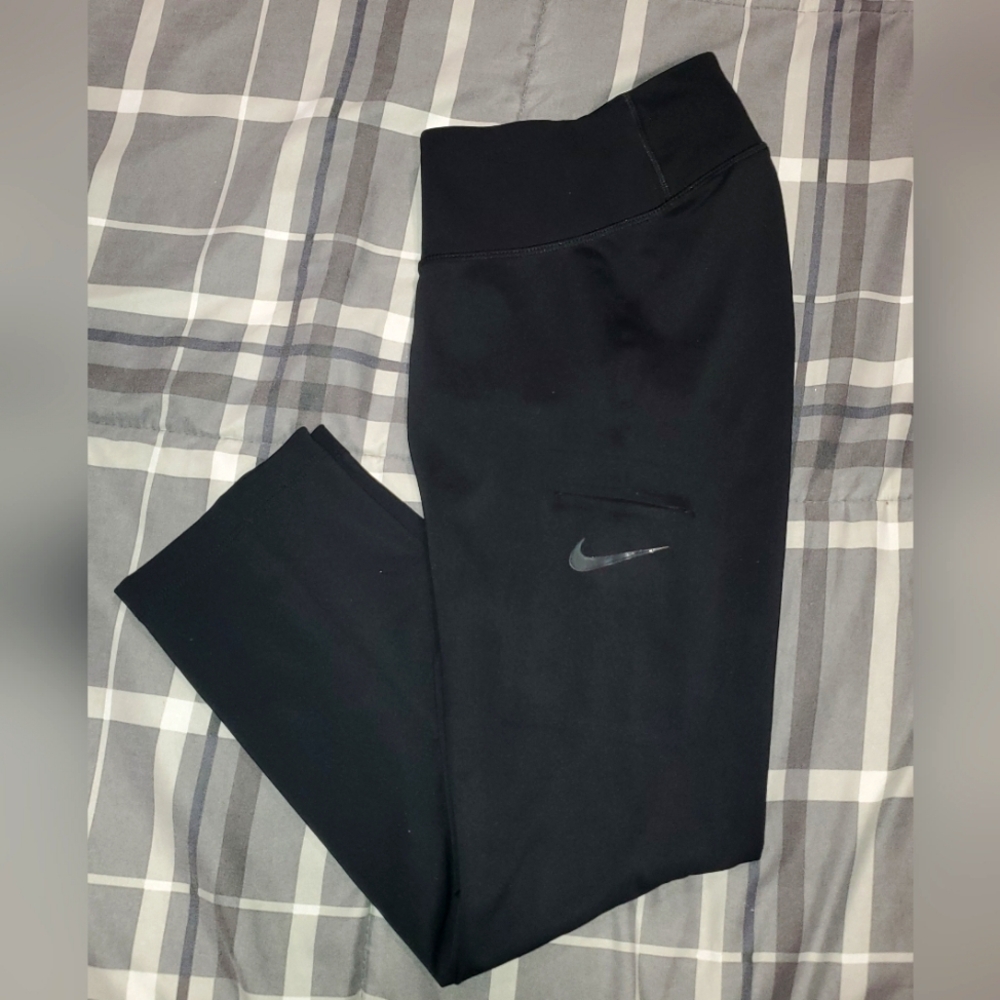Nike cropped leggings